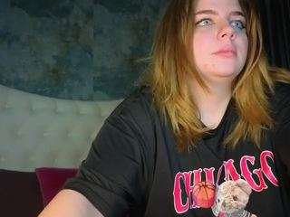 sophierossy webcam camsoda model stream image