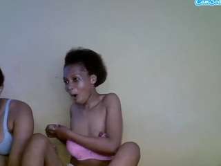 bellahsmith webcam