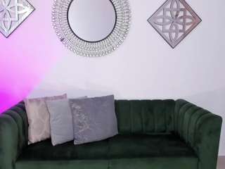  laylaa-breezee chat room