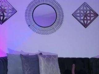 laylaa-breezee webcam