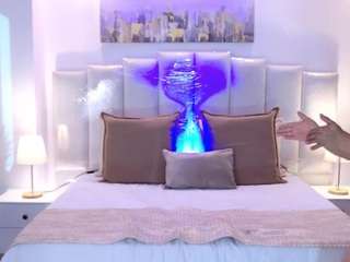 laylaa-breezee webcam