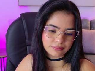 laylaa-breezee webcam