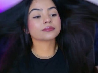 laylaa-breezee