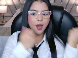 laylaa-breezee Sex Cam Show