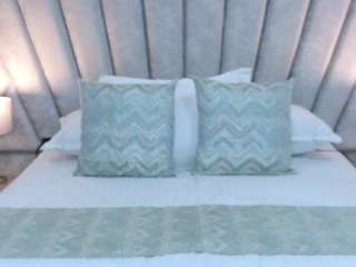 laylaa-breezee Sex Cam Show