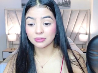 laylaa-breezee