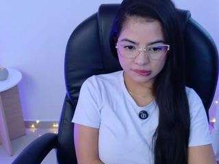 Laylaa-Breezee live cam preview