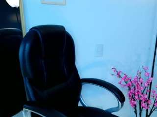 laylaa-breezee webcam