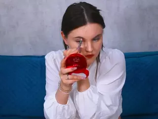 udelabirchfield's Live Sex Cam Show