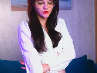 udelabirchfield's Live Sex Cam Show