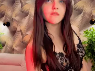 udelabirchfield's Live Sex Cam Show