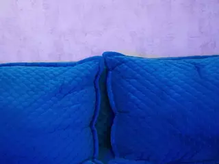 udelabirchfield's Live Sex Cam Show