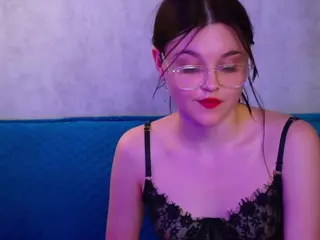 udelabirchfield's Live Sex Cam Show