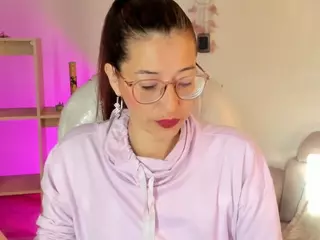 Antonellaa-3's Live Sex Cam Show