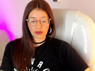 Antonellaa-3's Live Sex Cam Show