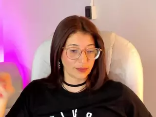 Antonellaa-3's Live Sex Cam Show