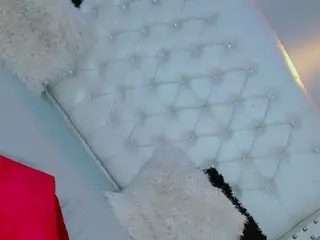 CamiiGarcia's Live Sex Cam Show