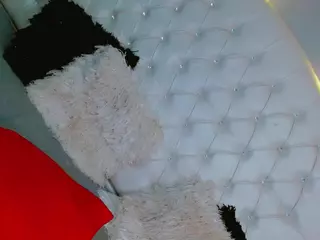 CamiiGarcia's Live Sex Cam Show