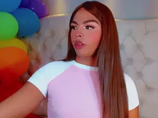 CamiiGarcia's Live Sex Cam Show