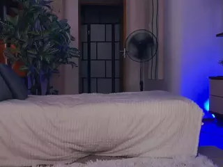 MerylBoman's Live Sex Cam Show