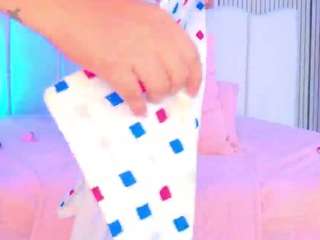 sacha-malala live cam profile