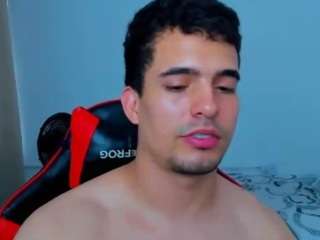 tanner-thon Live Webcam on CamSoda