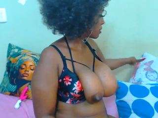 BigKnockers40DD