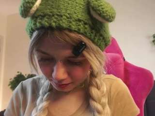 elvinaclagg webcam model