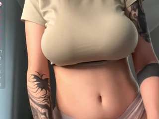 elvinaclagg Live Webcam on CamSoda