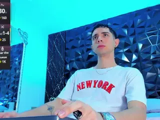 LiiamHudson's Live Sex Cam Show