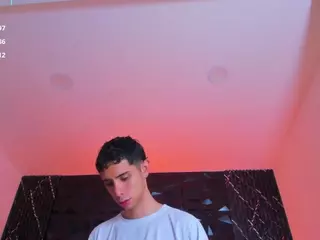 LiiamHudson's Live Sex Cam Show