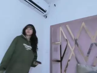 Taiiraht's Live Sex Cam Show