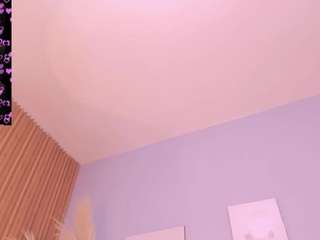 tiana-glowxxx Live Webcam on CamSoda