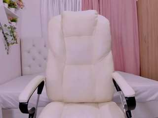 tiana-glowxxx webcam