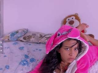 tiana-glowxxx webcam