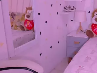 Tiana-Glowxxx's Live Sex Cam Show