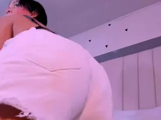 Tiana-Glowxxx's Live Sex Cam Show
