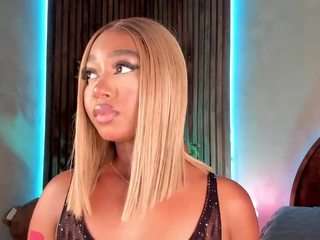  alison-mooon chat room