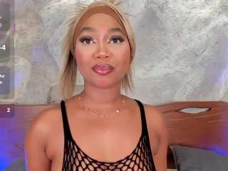 alison-mooon webcam model