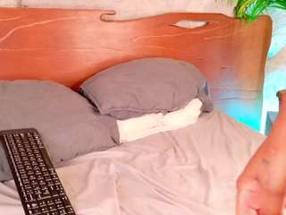alison-mooon Sex Cam Show