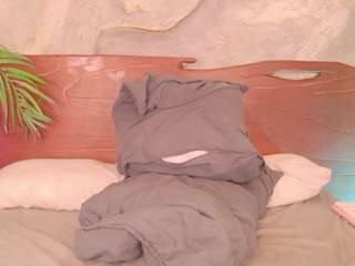 alison-mooon live webcam show