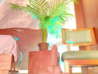 Alison Moon live webcam show