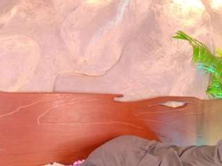 Alison Moon live webcam show