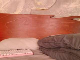 Alison Moon live webcam show