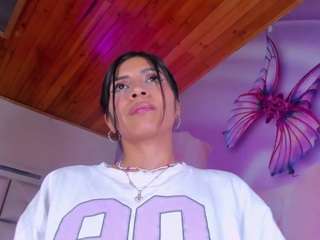emili-clark