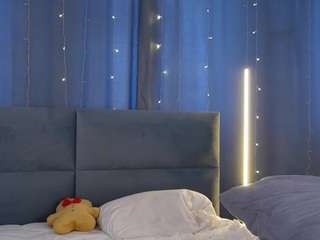 le modèle erlenebeese est en webcam porno dans un show sur le site camsoda, il possède les tags suivants: ahegao,spank,oil,ass,sexting,sexy,shake,skinny,smoking,solo,stockings,no drinking,strip,striptease,tease,teen 18,thick,toys,twerk,wet