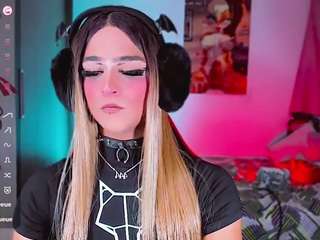 ladynoah Live Webcam on CamSoda
