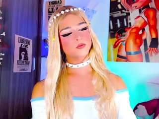 ladynoah Live Webcam on CamSoda