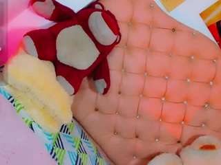 ladynoah Live Webcam on CamSoda