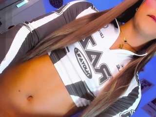 le modèle ladynoah est en webcam porno dans un show sur le site camsoda, il possède les tags suivants: average,muscular,young adult,teen 18,tattoos,spank,smoking,orgasm,green eyes,blue eyes,gray eyes,gape,flat chested,drinking,dirty talk,colombia,hd